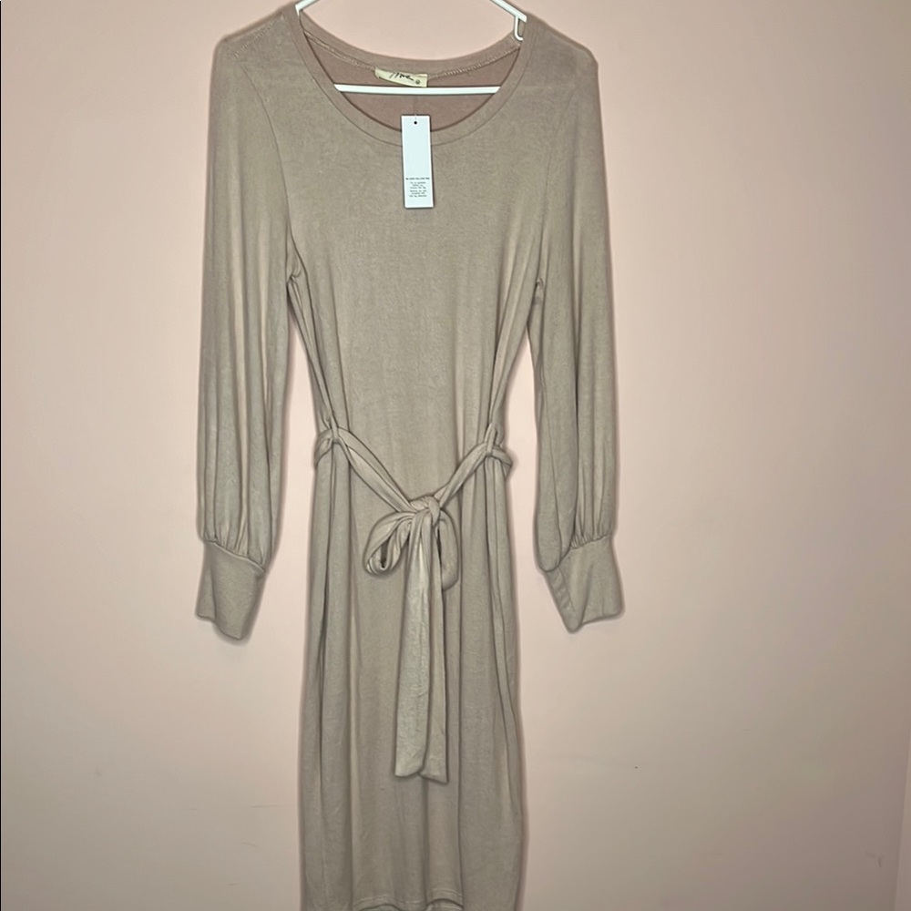 NWT Hello Miz Light Pink Dress